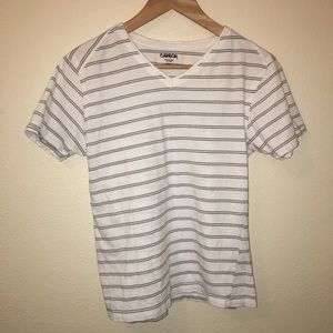 PACSUN V-neck Tshirt